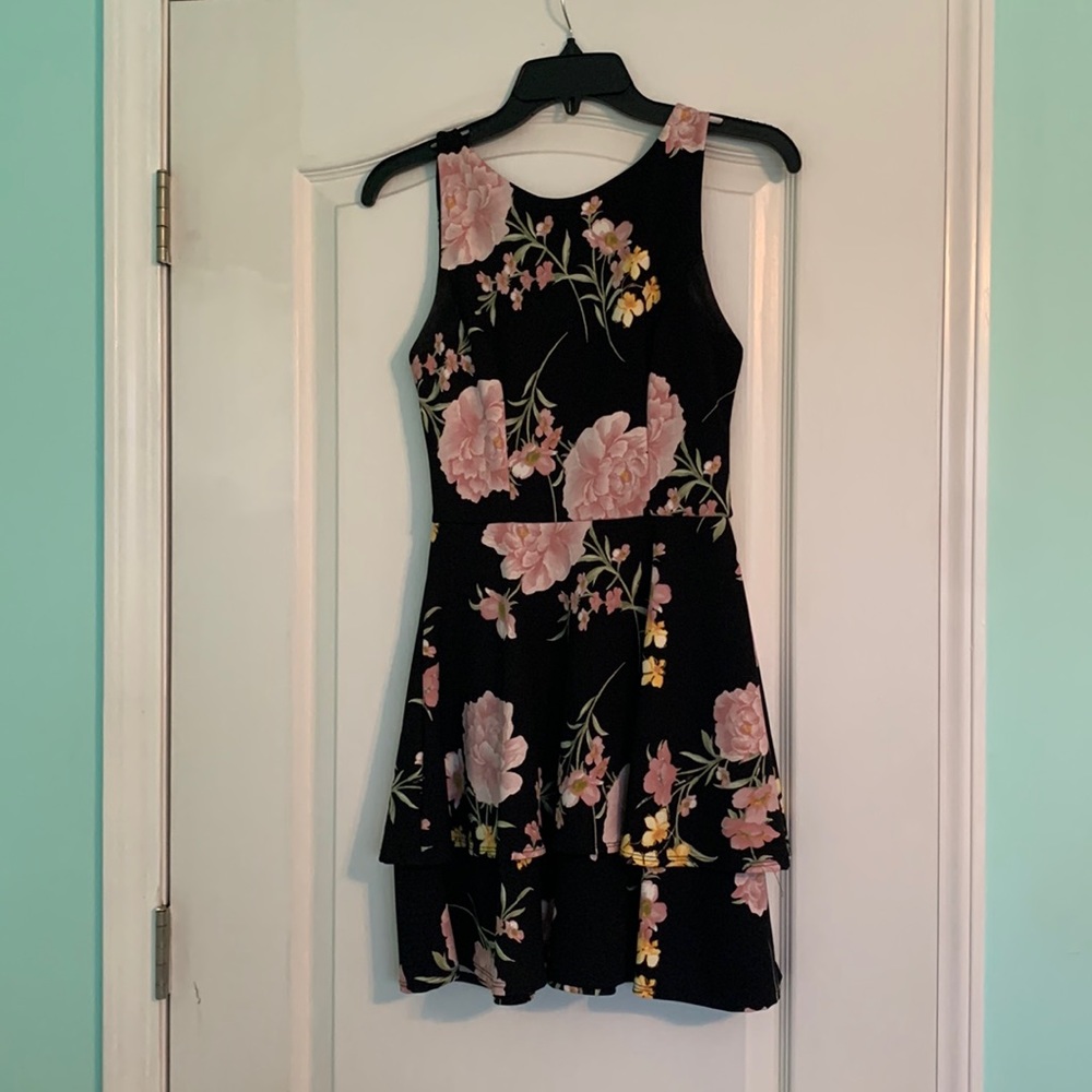 Juniors size 1/2 semi- formal A-line dress worn once